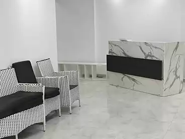 إداري للإيجار - 3 غرف - بالدور 9