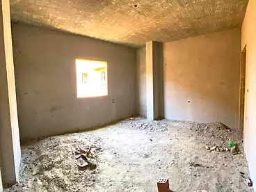 شقق للبيع - 3 غرف - بالدور 4