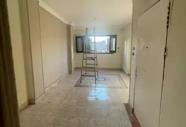 Apartments For rent - 2 rooms - floor 4