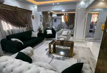 Furnished Apartment For sale - 4 rooms - floor 4