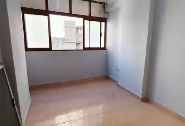 Apartments For sale - 2 rooms - floor 7