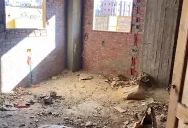 شقة بحديقة للبيع - 3 غرف - بالدور 0