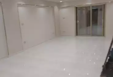 Apartments For sale - 2 rooms - floor 3