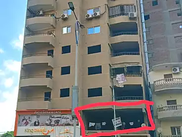 Commercial For sale - floor 1