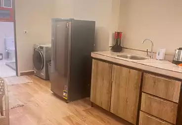 ستوديو للإيجار - 1 غرف - بالدور 1