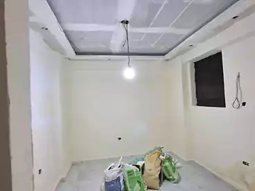 شقق للبيع - 3 غرف - بالدور 1