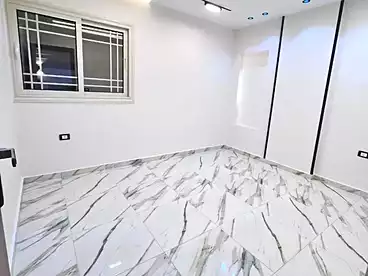 Apartments For sale - 3 rooms - floor 1