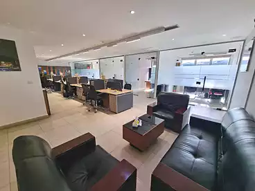Administrative For rent - 6 rooms - floor 2