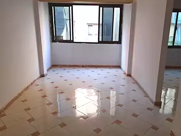 عقارات للإيجار - 2 غرف - بالدور 3