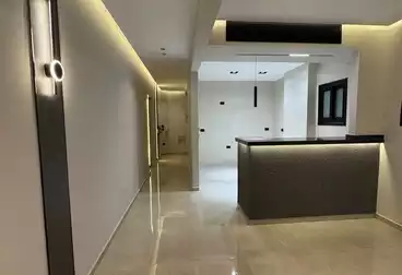 Apartments For sale - 2 rooms - floor 6