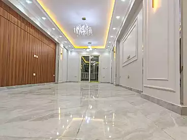 شقق للبيع - 3 غرف - بالدور 8