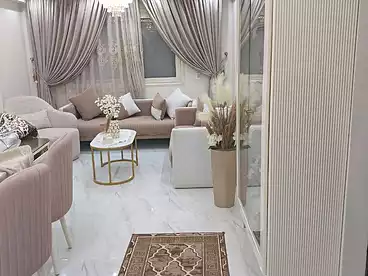 شقق للبيع - 2 غرف - بالدور 6