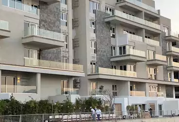 Apartments For sale - 3 rooms - floor 1