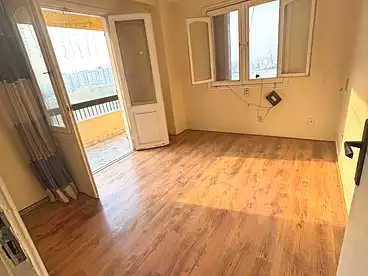 Apartments For sale - 2 rooms - floor 9