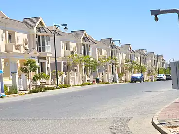 فيلا منفصلة للبيع - 6 غرف