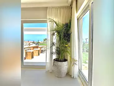 عقارات للبيع - 4 غرف