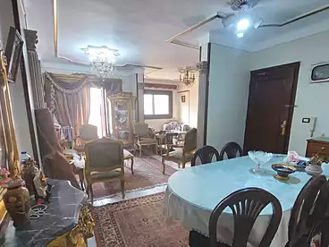 عقارات للبيع - 3 غرف - بالدور 3