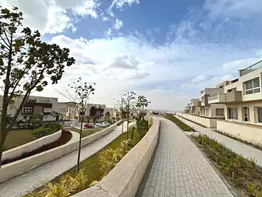 فلل للبيع - 5 غرف