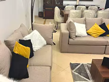 شقق للإيجار - 3 غرف - بالدور 0