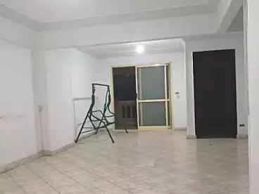 عقارات للبيع - 3 غرف - بالدور 3