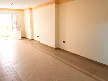 Apartments For sale - 3 rooms - floor 1