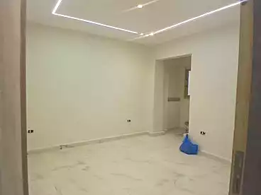 شقق للبيع - 3 غرف - بالدور 3