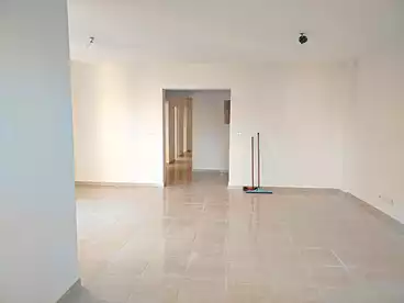 Properties For rent - 3 rooms - floor 4