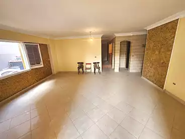 Apartments For sale - 3 rooms - floor 1