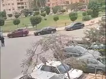 شقق للبيع - 3 غرف - بالدور 1