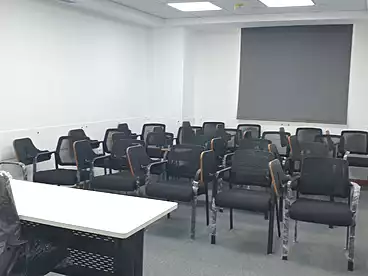 عقارات للبيع - 1 غرف - بالدور 4