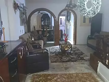 فلل للبيع - 7 غرف