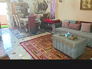 شقق للبيع - 2 غرف - بالدور 5