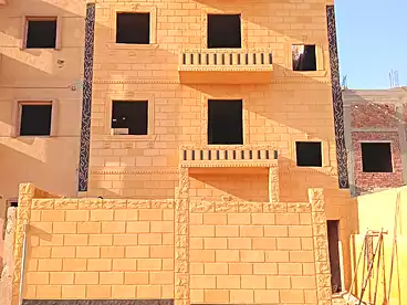 مباني للبيع - 6 غرف