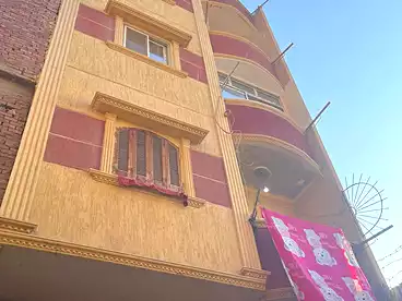 Building For sale - 3 rooms