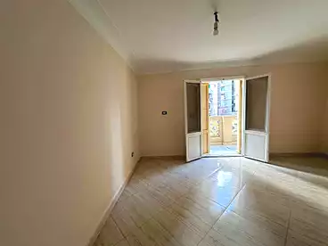 Apartments For rent - 4 rooms - floor 4