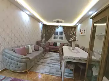Apartments For sale - 2 rooms - floor 5