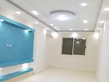 شقق للإيجار - 3 غرف - بالدور 8