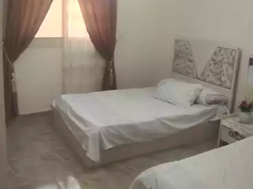 شقق مفروشة للبيع - 3 غرف - بالدور 10