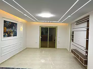شقق للبيع - 3 غرف - بالدور 5