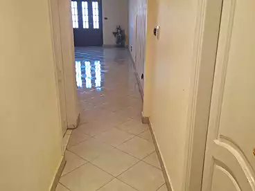 Apartments For sale - 3 rooms - floor 4