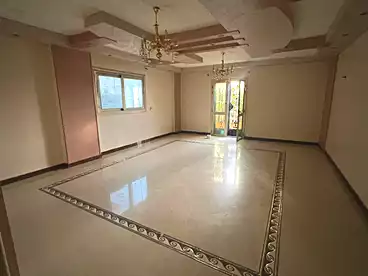 عقارات للإيجار - 3 غرف - بالدور 1