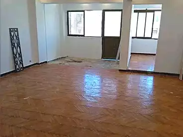 Apartments For sale - 3 rooms - floor 4