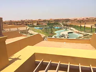 عقارات للبيع - 4 غرف