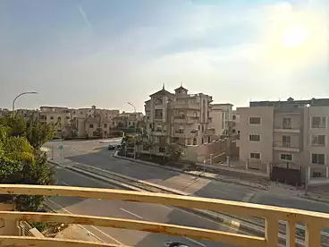 شقق للإيجار - 3 غرف - بالدور 2