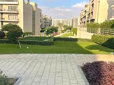شقق للبيع - 2 غرف - بالدور 4