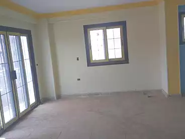 Apartments For sale - 3 rooms - floor 2