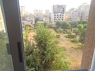 عقارات للبيع - 3 غرف - بالدور 5
