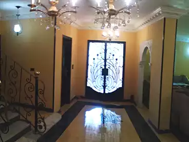 فلل للبيع - 8 غرف