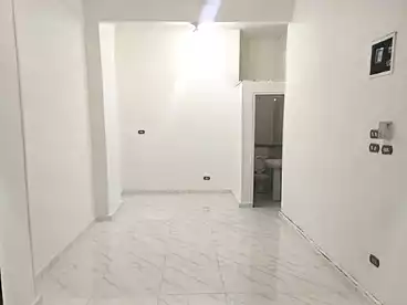 Commercial For sale - floor 0