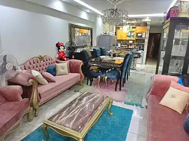شقق للبيع - 2 غرف - بالدور 4